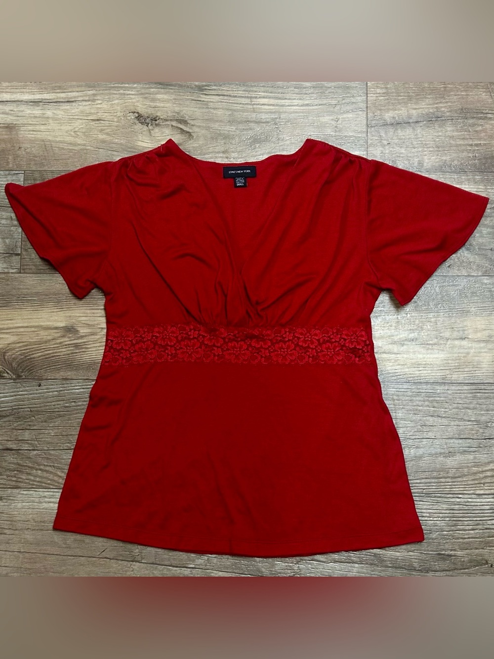 Jones New York Vintage Red Lace Empire Waist Top